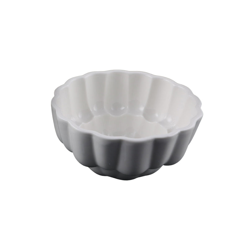 Porceletta Ivory Porcelain Baking Cake Mould - Al Makaan Store