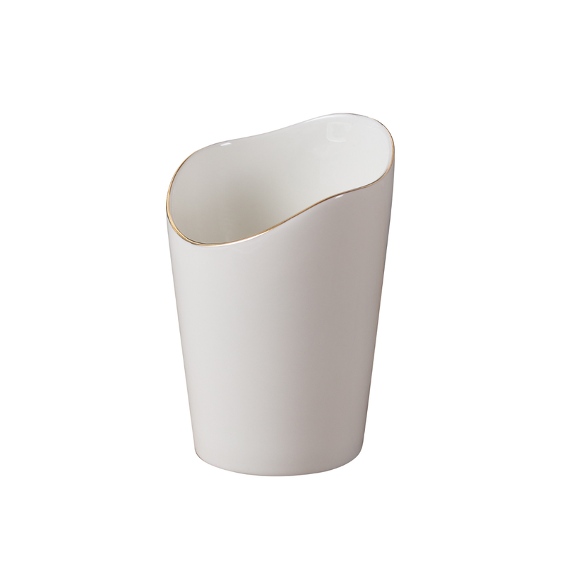 Porceletta Ivory Porcelain Snack Holder 9 x 13.3 cm - Al Makaan Store
