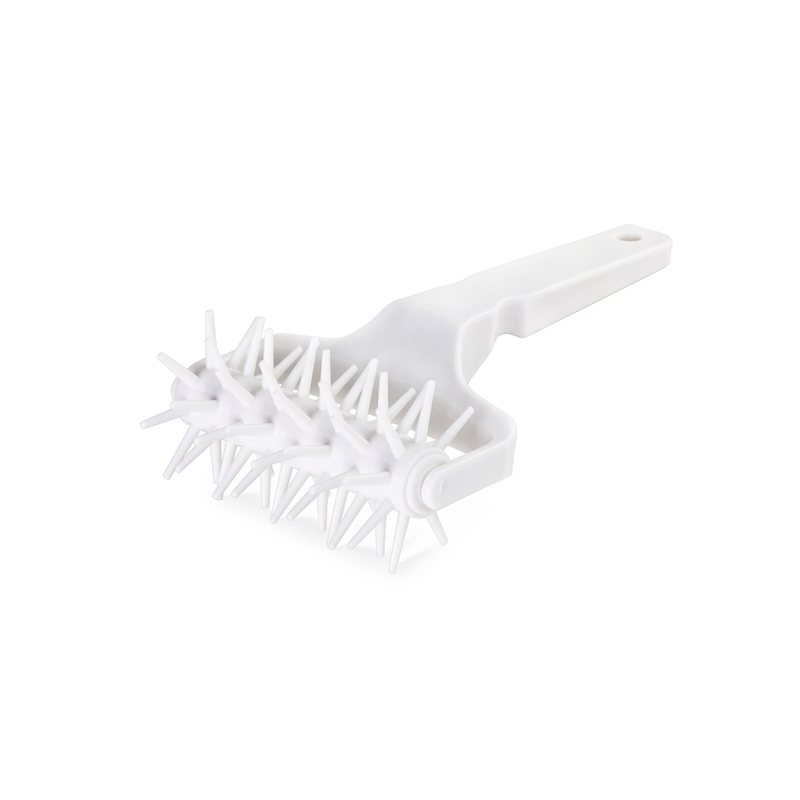 Vague Plastic Roller Docker L19.8 cm x W11 cm, with 2 cm Pins - Al Makaan Store