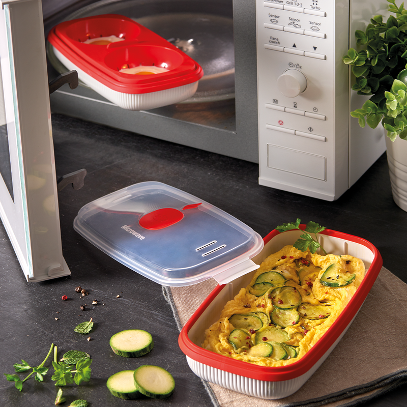 Snips White Microwave Egg Poacher & Omelette Maker 750 ml - Al Makaan Store