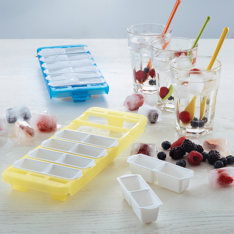 Snips Ice Cube Maker, Assorted Blue & Yellow Colors - Al Makaan Store