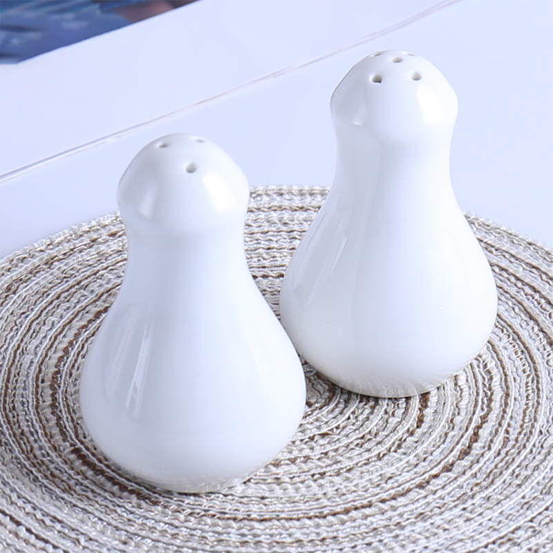 Porceletta Ivory Porcelain Salt & Pepper Set - Al Makaan Store