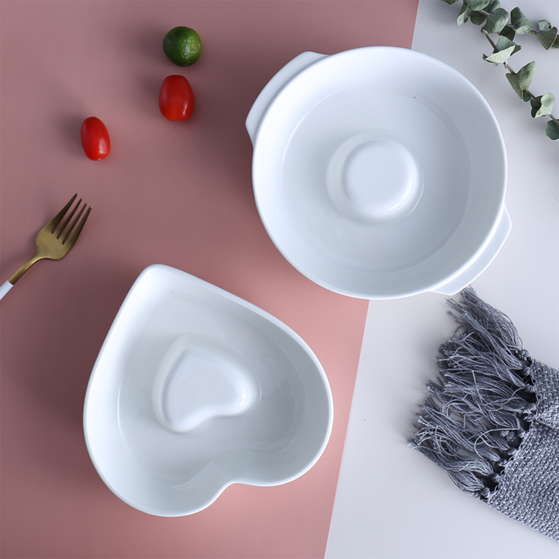 Porceletta Ivory Porcelain Heart Shape Baking Dish - Al Makaan Store