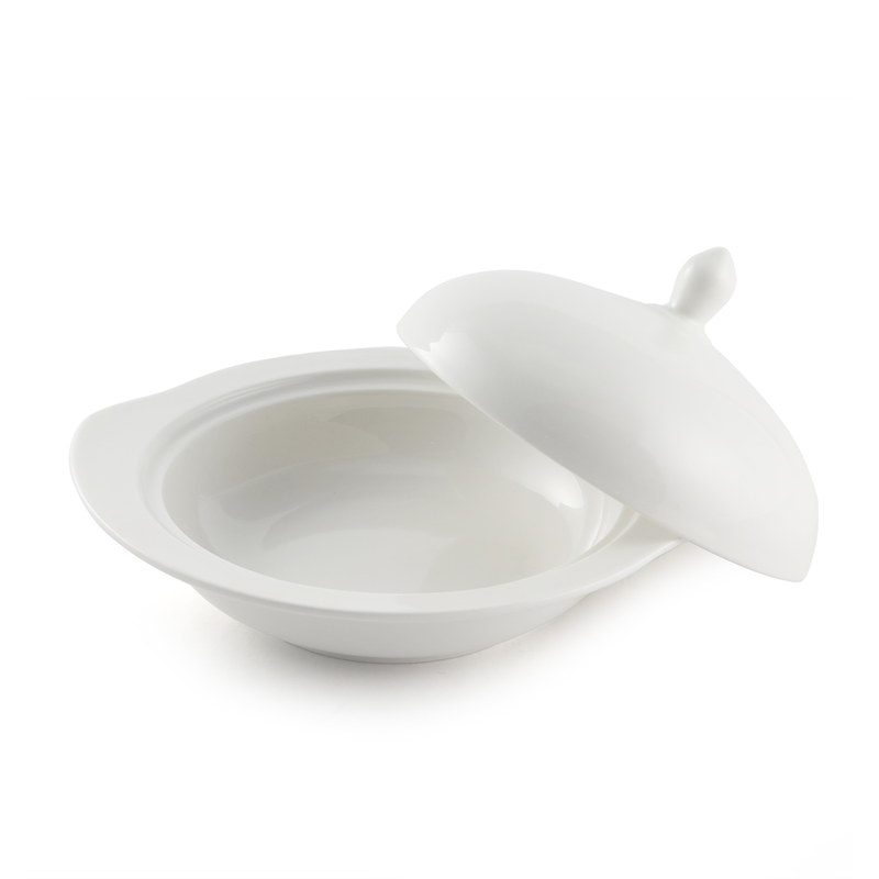 Porceletta Ivory Porcelain Bowl with Cover - Al Makaan Store