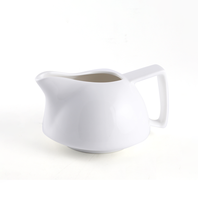 Porceletta Ivory Porcelain Gravy Pot - Al Makaan Store