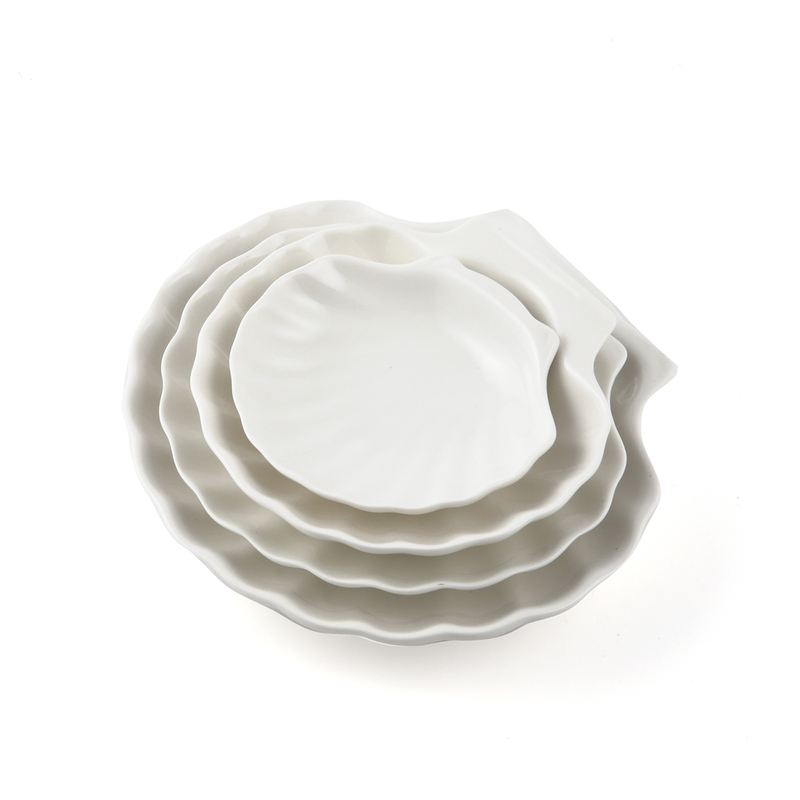 Porceletta Ivory Porcelain Shell Dish - Al Makaan Store