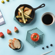 Vague Silicone Round Non-Skid Insulated Mat 15.8 cm - Al Makaan Store