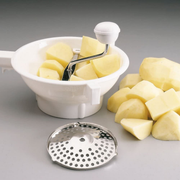 Metaltex Spring Polypropylene Food Mill With 3 Discs - Al Makaan Store