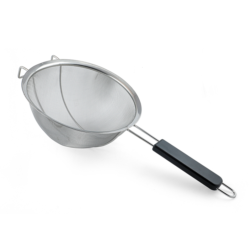 Stainless Steel Strainer with Plastic Handle - Al Makaan Store