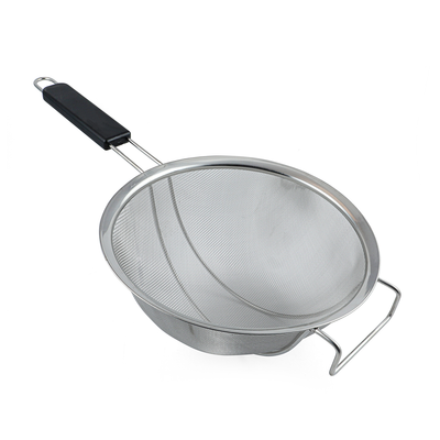 Stainless Steel Strainer with Plastic Handle - Al Makaan Store